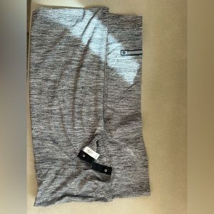 Lululemon customizable snap scarf